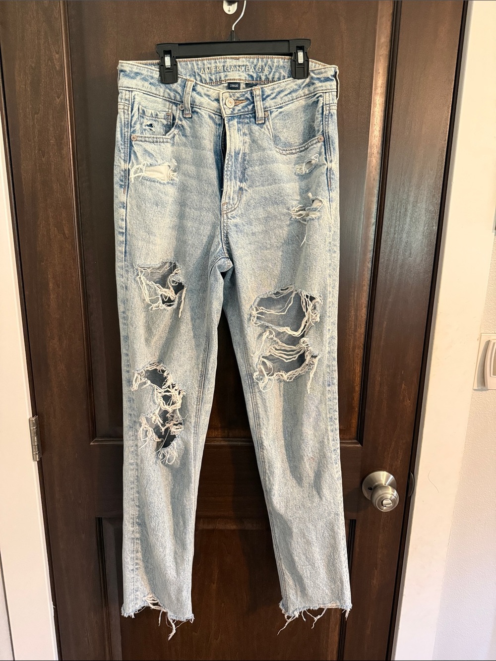 American Eagle Outfitters Light Blue Distressed Straight Leg Jeans